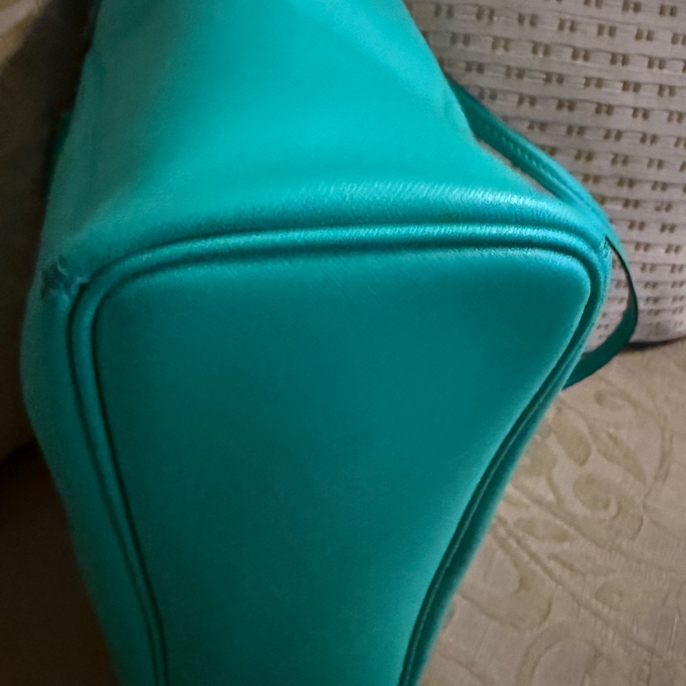 Coach Peyton Zip Top Saffiano Leather Tote Bag in Jade 27349 - Picture 9 of 16